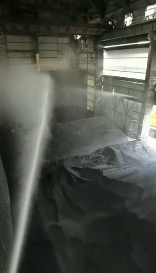 新型噴霧降塵技術(shù)-----有效降塵、環(huán)保節(jié)能、創(chuàng)意設(shè)計(jì)、快速安裝(圖文)