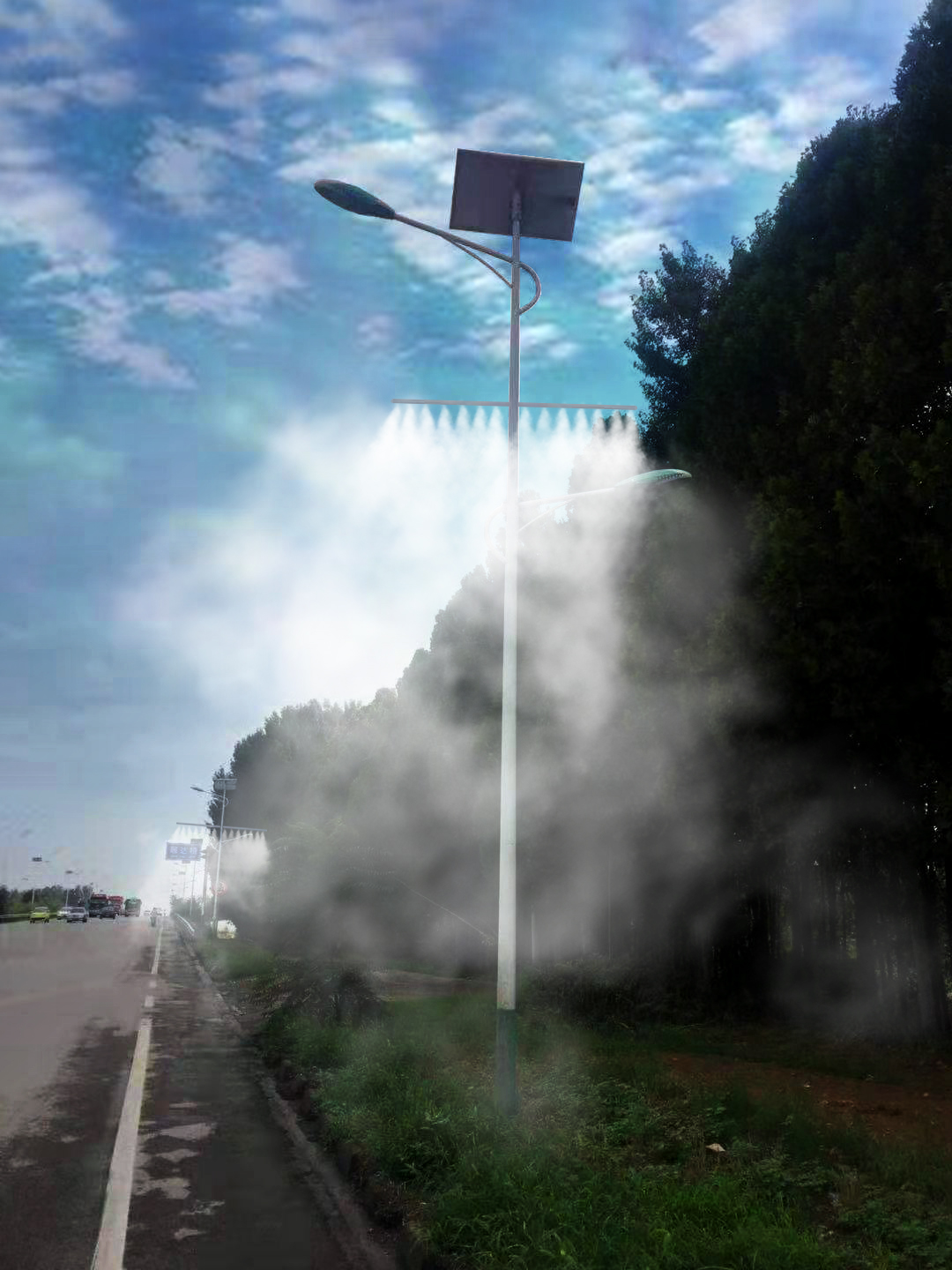 路燈上的噴霧是什么設(shè)備？